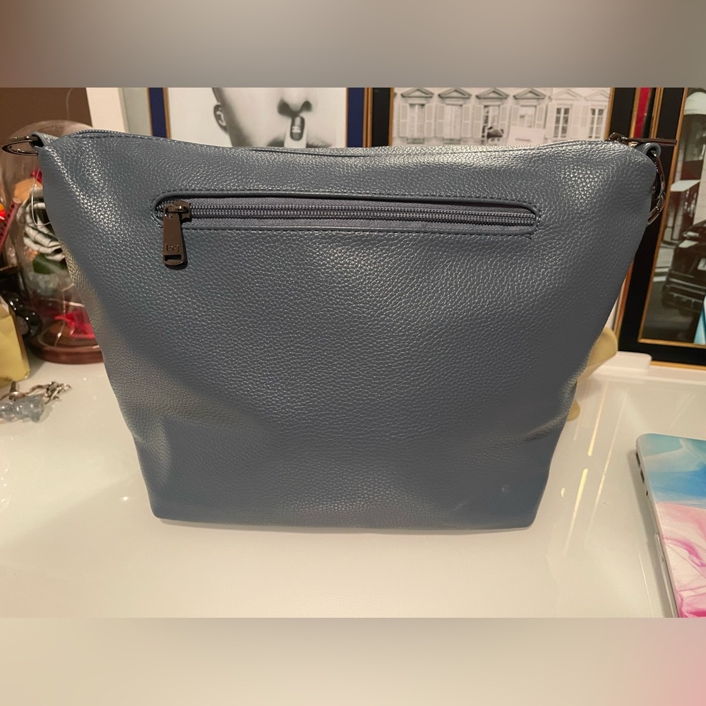 NWOT Lug VL Flare XL crossbody / shoulder bag with 2 straps in slate blue NEW! - Picture 9 of 16